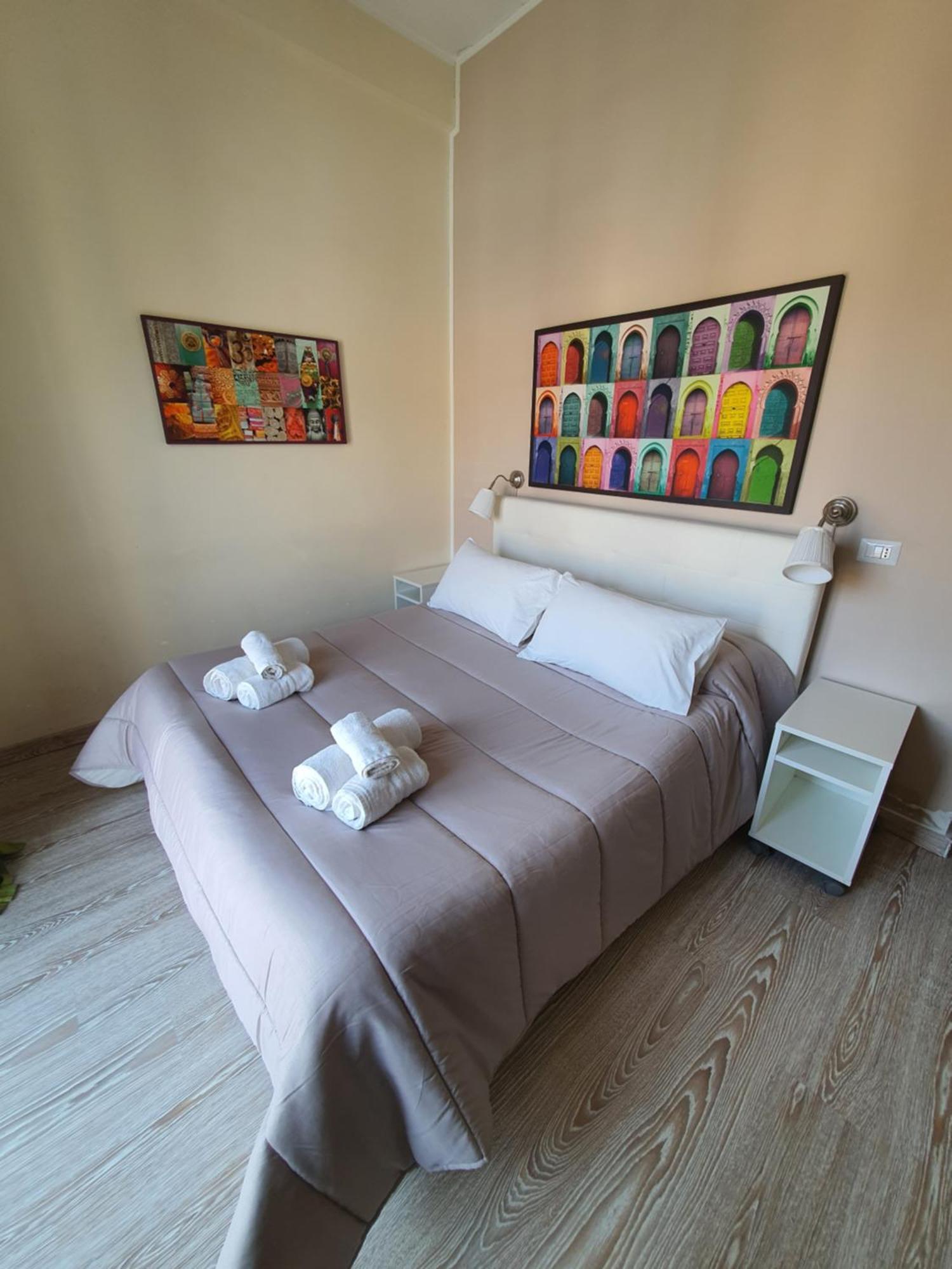 4Rooms Guest House Free Wi-Fi Salerno Exteriör bild