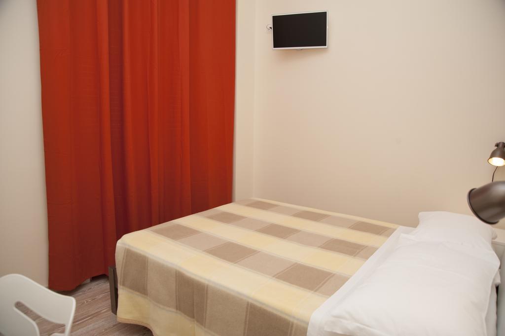 4Rooms Guest House Free Wi-Fi Salerno Rum bild