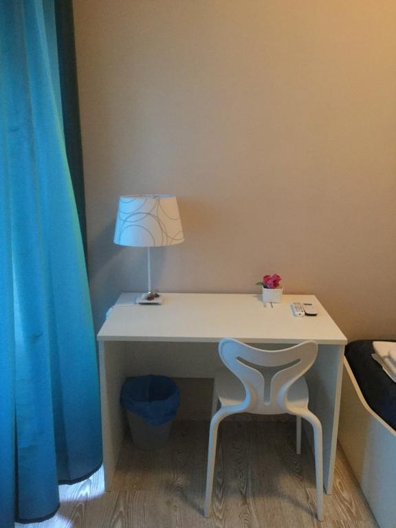 4Rooms Guest House Free Wi-Fi Salerno Exteriör bild